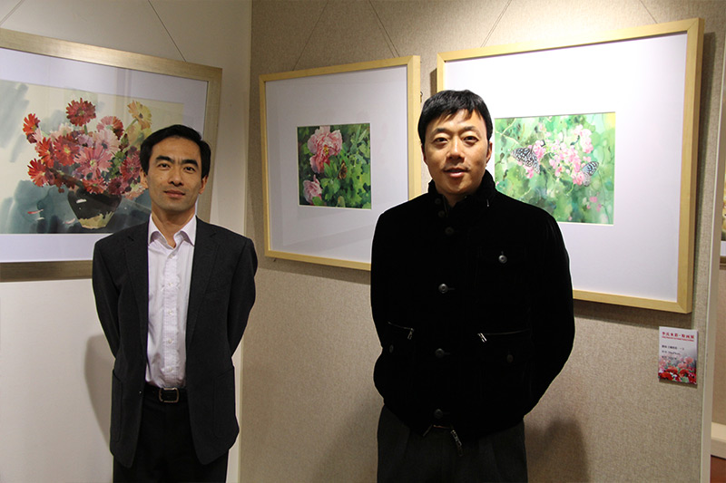 中国工程院院士邓中翰参观北京荣宝斋李庆个人画展